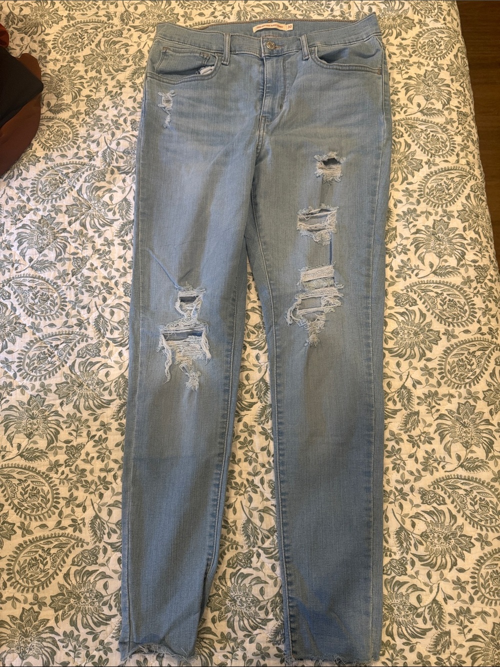 Levi's Light Blue Distressed Skinny Jeans